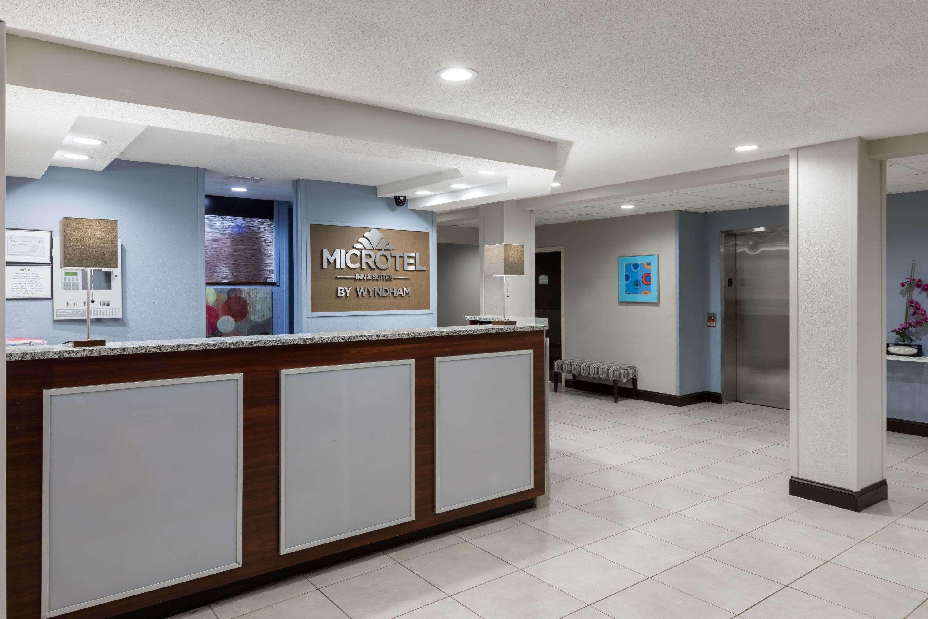 Microtel Inn & Suites - Greenville Eksteriør bilde